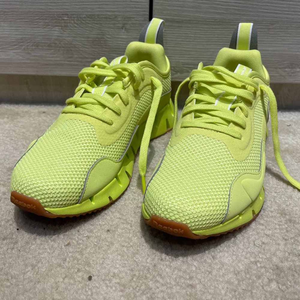 Women's Reebok Sneakers Like New